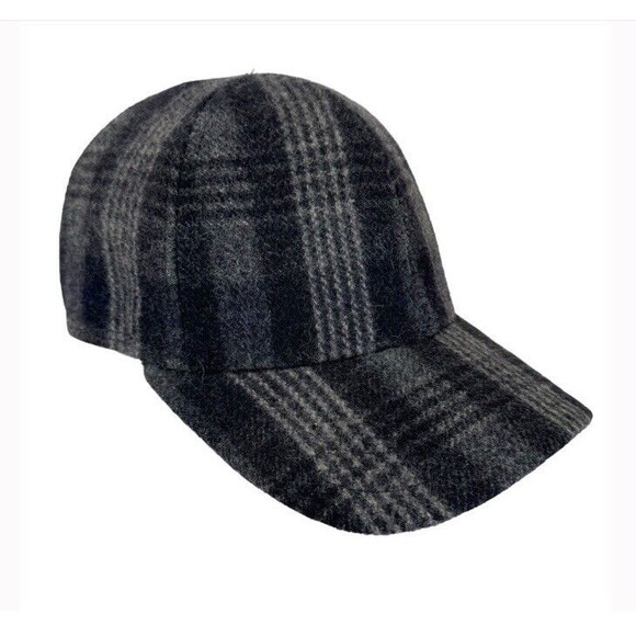 GOTTMAN Casual Wool Cap Tuck Away Ear Cuffs Black Gray Plaid Winter Small EUC - Picture 1 of 9